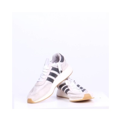 Baskets / ADIDAS / 40